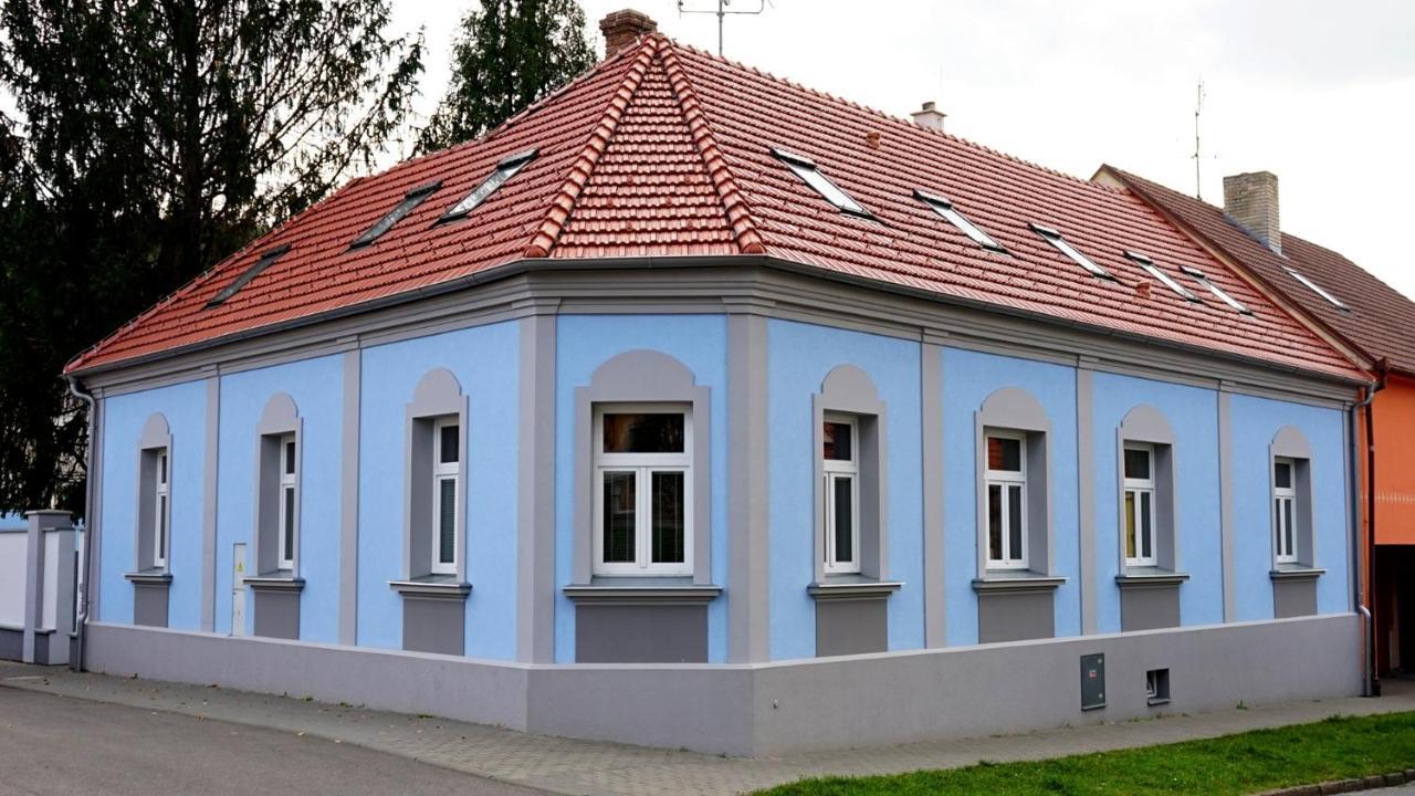 Alegria Natur Apartments Mikulov Exterior photo